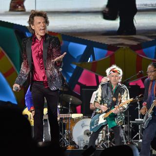 Mick Jagger, le vieux bandit Keith Richards et Darryl Jones (de gauche à droite) durant leur concert. [Yamil Lage]