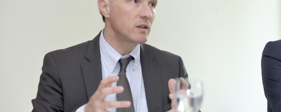 Laurent Kurth, ministre neuchâtelois en charge du Département santé et finances. [Keystone - Christian Brun]