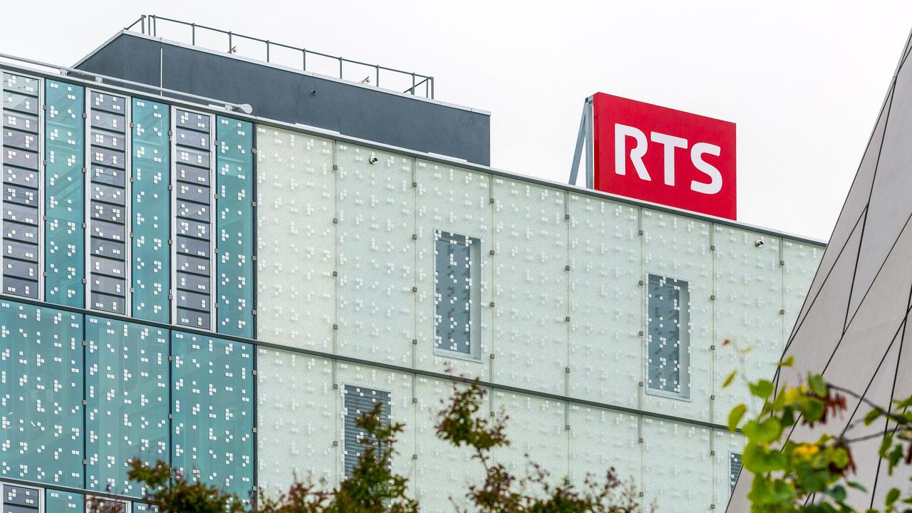 La tour de la Radio Télévision Suisse à Genève. [Laurent Bleuze]