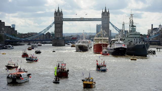 Une flottille de 20 bateaux pro-Brexit sur la Tamise [AFP - Kate Green/Anadolu Agency]