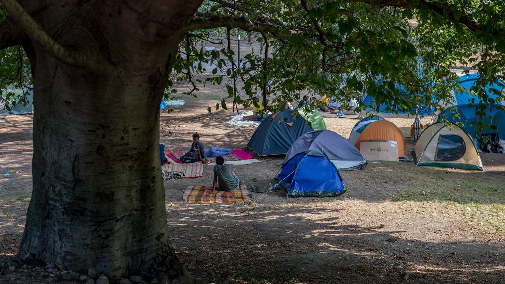 Les Verts sont inquiets de "la crise humanitaire" à Côme. [key - Ti-Press/Francesca Agosta]