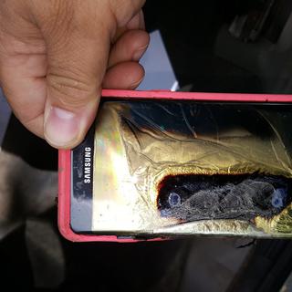 Les batteries défectueuses du Samsung Galaxy Note 7 risquent l'explosion. [AP - Andrew Zuis]