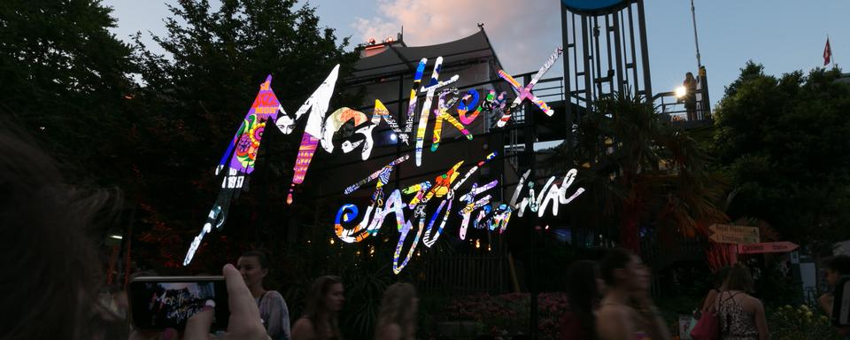 L'enseigne lumineuse du Montreux Jazz Festival 2016. [RTS - Jérôme Genet]