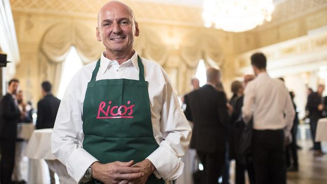 Le chef Rico Zandonella dans son restaurant à Küsnacht (Z [Keystone - Ennio Leanza]