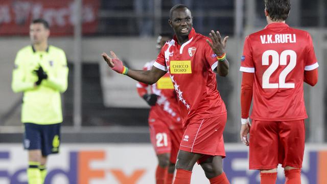 Déjà buteur à l'aller, Moussa Konate espère sans doute amener rapidement le doute dans les esprits portugais. [Laurent Gillieron]