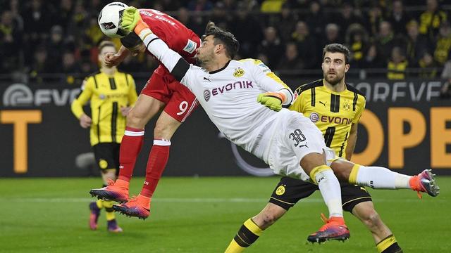 Roman Bürki a gardé sa cage inviolée face aux stars bavaroises. [Martin Meissner]