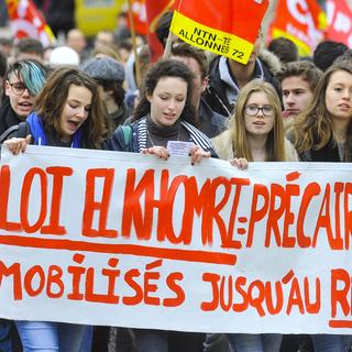 Etudiants et travailleurs mobilisés au Mans contre la loi sur le travail. [François Navarro]