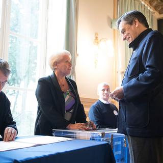 François Fillon a voté à Paris. [AFP - Stringer/Anadolu Agency]