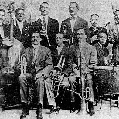 Danzon: Orquesta típica de Enrique Peña. [DP]
