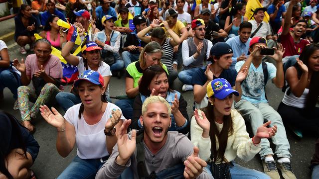 Des opposants au président vénézuélien Nicolas Maduro manifestent à Los Teques, le 7 septembre 2016. [AFP - Ronaldo Schemidt]