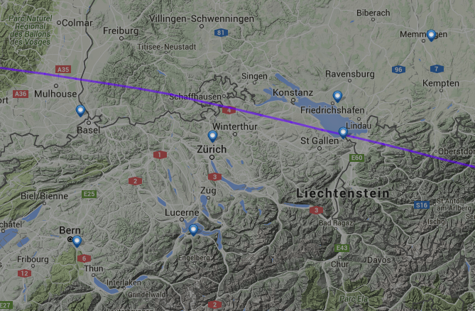 Le 747 est brièvement passé au-dessus de la Suisse, où il a été rejoint par des chasseurs F-A-18. [Flighradar24]