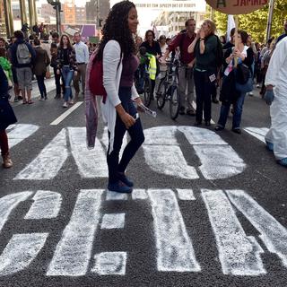 Manifestation contre le CETA, à Bruxelles le 20 septembre dernier. [Reuters - Eric Vidal]