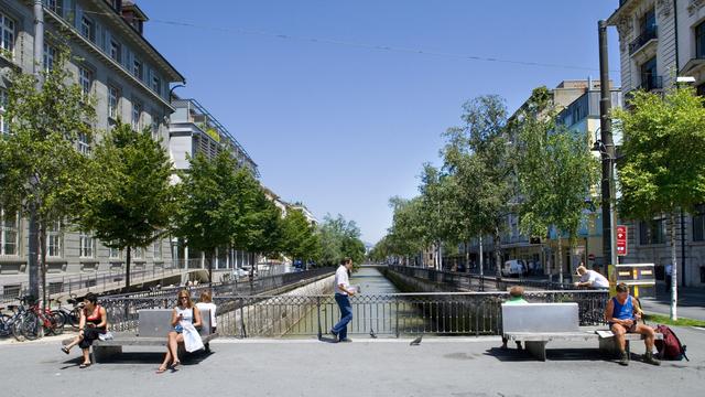 Dans les rues de Bienne. [Keystone - Martin Ruetschi]