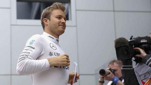 Nico Rosberg peut avoir le sourire. [P.Golovkin]