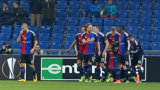 Bâle, par Zuffi, a su trouver la faille tôt dans le match et obtenir sa qualification. [Georgios Kefalas]