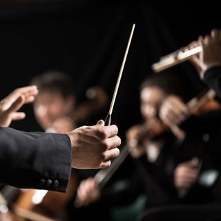 Vers une démocratisation du concert classique? [Fotolia - stokkete]