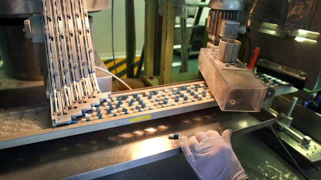 La chaîne de fabrication de médicaments génériques dans un laboratoire de Lyon. [AFP - Philippe Merle]