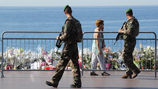 L'état d'urgence a été instauré après les attentats de Paris et devait normalement prendre fin le 26 juillet. [AFP - Valery HACHE]