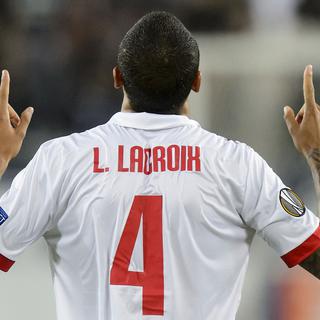 Léo Lacroix jouera toujours pour le FC Sion ce printemps 2016. [Keystone - Jean-Christophe Bott]