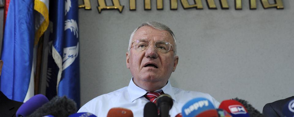 L'ultranationaliste serbe Vojislav Seselj, lors d'une conférence de presse jeudi. [Reuters]