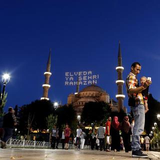 Le quartier touristique de la Mosquée bleue à Istanbul. [EPA/Sedat Suna]