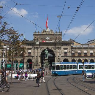 La ville de Zurich propose une application pour signaler les déprédations dans l'espace public. [AFP - Algol]