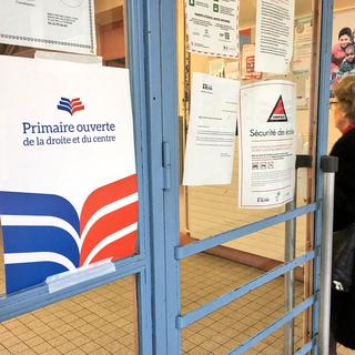Le bureau de vote du 6e arrondissement de Lyon, dimanche 27.11.2016. [RTS - Jordan Davis]