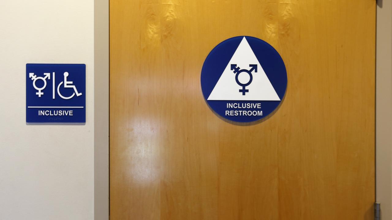 Des toilettes de genre "neutre" dans une université californienne [Reuters]