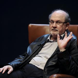 Salman Rushdie en 2015 lors de la présentation de son dernier livre. [Eloy Alonso]