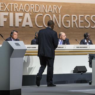 Le congrès extraordinaire doit proposer des amendements au statut de la FIFA et élire un nouveau président. [Patrick B. Kraemer]