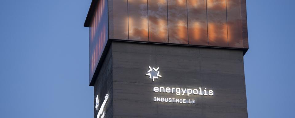 Situé à Sion, le campus Energypolis est un partenariat entre la Haute école d'ingénierie du Valais et l'EPFL. [Keystone - Maxime Schmid]