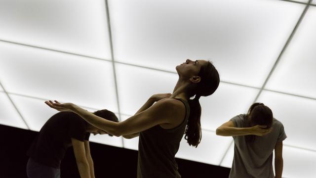 Une scène de "Zaoum" de Cindy Van Acker. [adc-geneve.ch - Louise Roy]