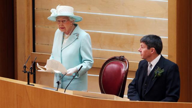 La reine Elisabeth II devant le Parlement écossais samedi.