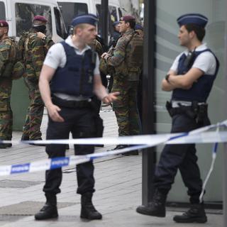 Bruxelles en état d'alerte après la découverte d'une fausse ceinture explosive. [keystone - AP Photo/Virginia Mayo]