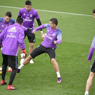Des joueurs du Real Madrid à l'entraînement, Madrid le 18 novembre 2016. [AFP - Javier Soriano]
