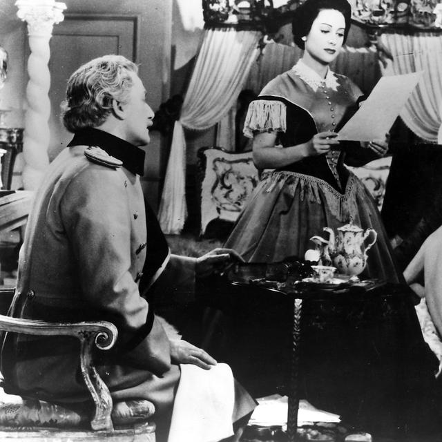 Anton Walbrook et Martine Carol dans "Lola Montes" de Max Ophuls (1955). [AFP]