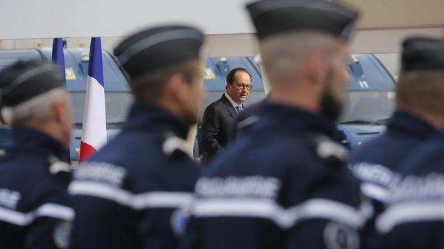 François Hollande n'était toutefois pas présent dans le périmètre de la "Jungle". [Keystone - EPA/THIBAULT VANDERMERSCH]