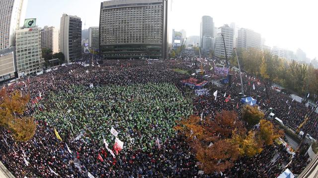 Séoul n'avait pas connu de rassemblement d'une telle importance depuis des décennies. [EPA/JEON HEON-KYUN/POOL]