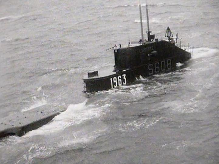 Le passage à 1963 à bord du sous-marin L'Astrée [RTS]