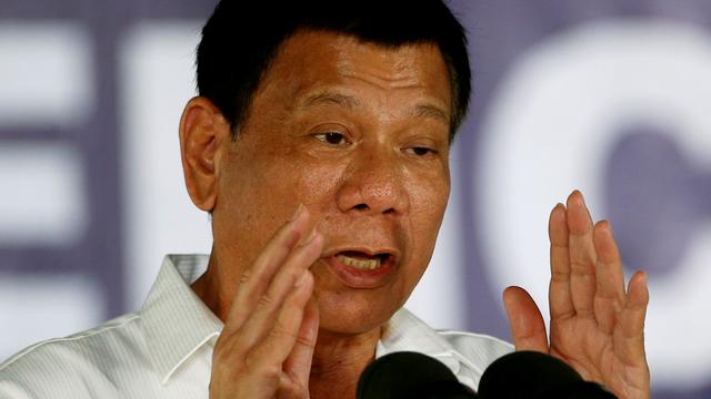 Le président Rodrigo Duterte, connu pour son franc-parler, promet de n'avoir aucune tolérance envers les fonctionnaires corrompus. [reuters - Erik De Castro]