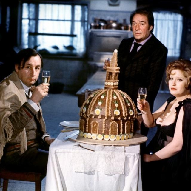 Philippe Noiret, Ugo Tognazzi et Andréa Ferréol dans "La grande bouffe" de Marco Ferreri, 1973. [Unifrance.org]