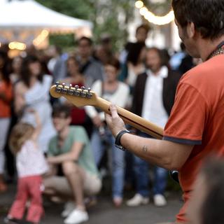 Plus de 200'000 personnes avaient participé à la Fête de la musique l'an dernier à Genève. [Keystone - Martial Trezzini]