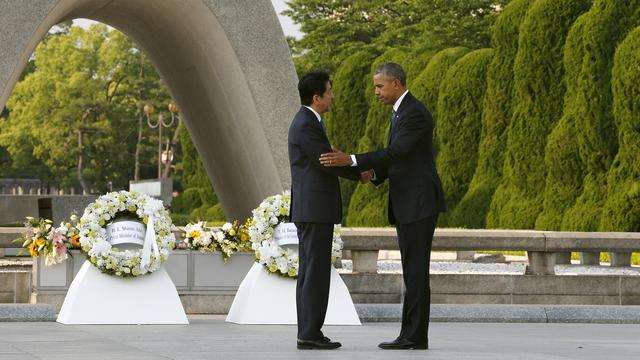 Shinzo Abe et Barack Obama. [AFP - KIMIMASA MAYAMA / POOL / AFP]