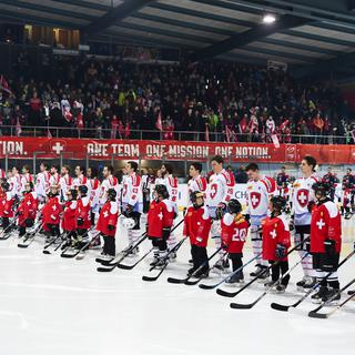 L'équipe suisse de hockey sur glace. [Keystone - Gian Ehrenzeller]
