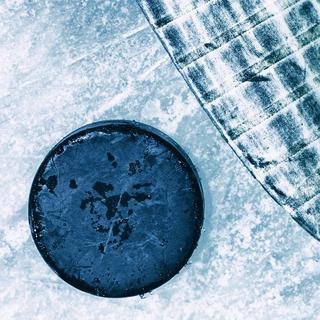 Que faut-il pour faire une bonne glace pour jouer au hockey? [Fotolia - alextois]