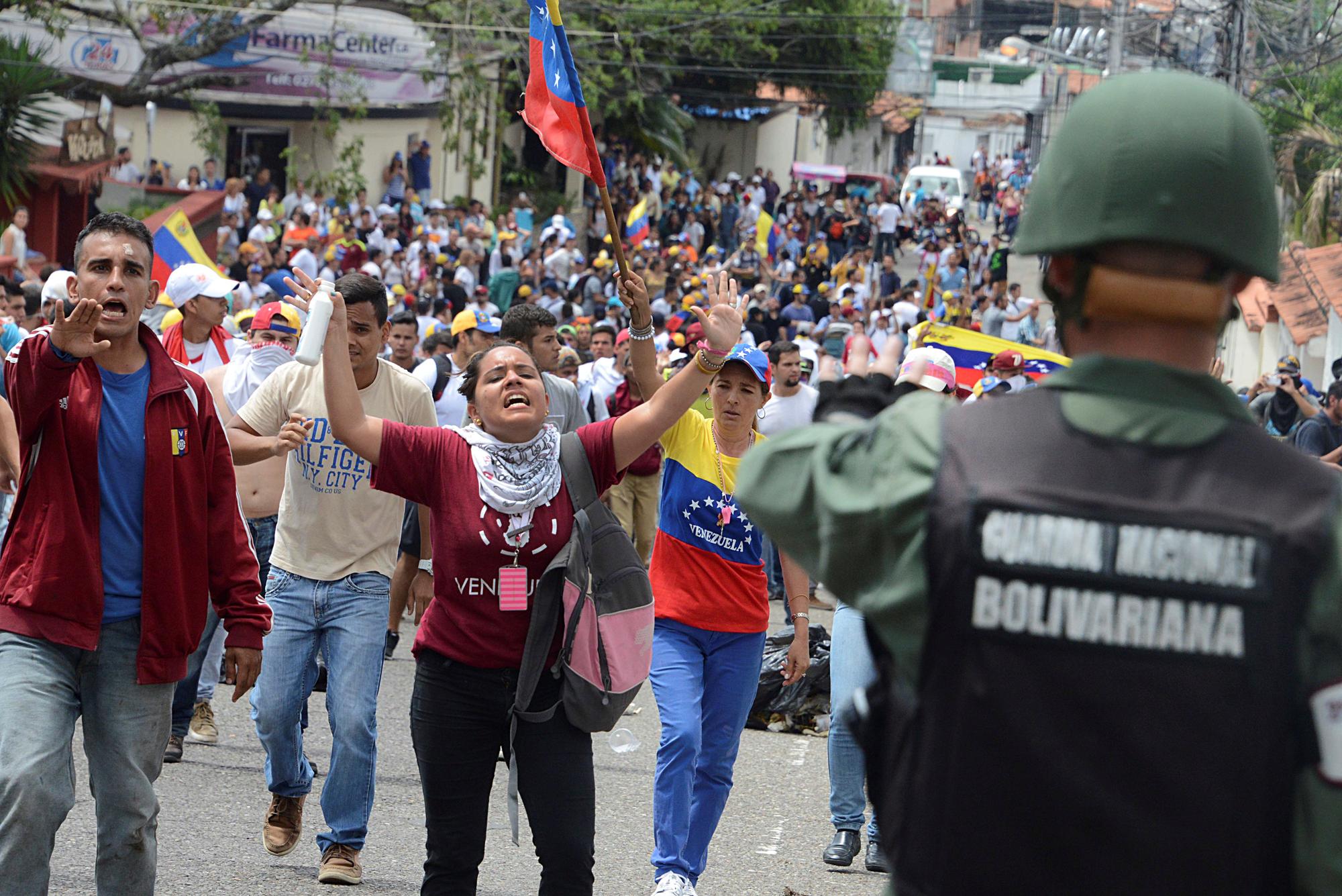 Une manifestation demandant la révocation du président vénézuelien Nicolàs Maduro à San Cristobal. [Reuters - Carlos Eduardo Ramirez]