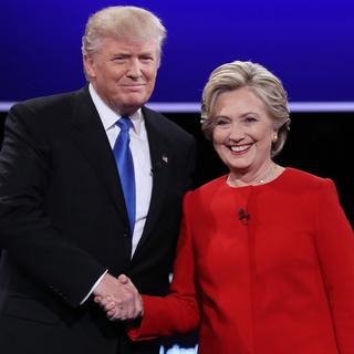 Donald Trump, candidat républicain, et Hillary Clinton, candidate démocrate ont rendez-vous devant les électeurs le 8 novembre. [EPA - Justin Lane]