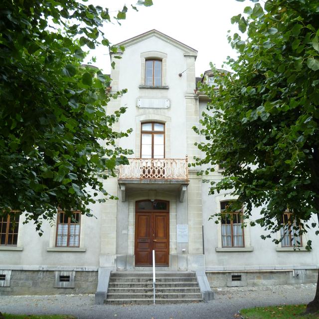 La Bibliothèque des Cèdres à Lausanne. Elle fit partie de la faculté de théologie de l'Église évangélique libre du canton de Vaud, fondée en novembre 1846. [CC BY SA - Sissssou]