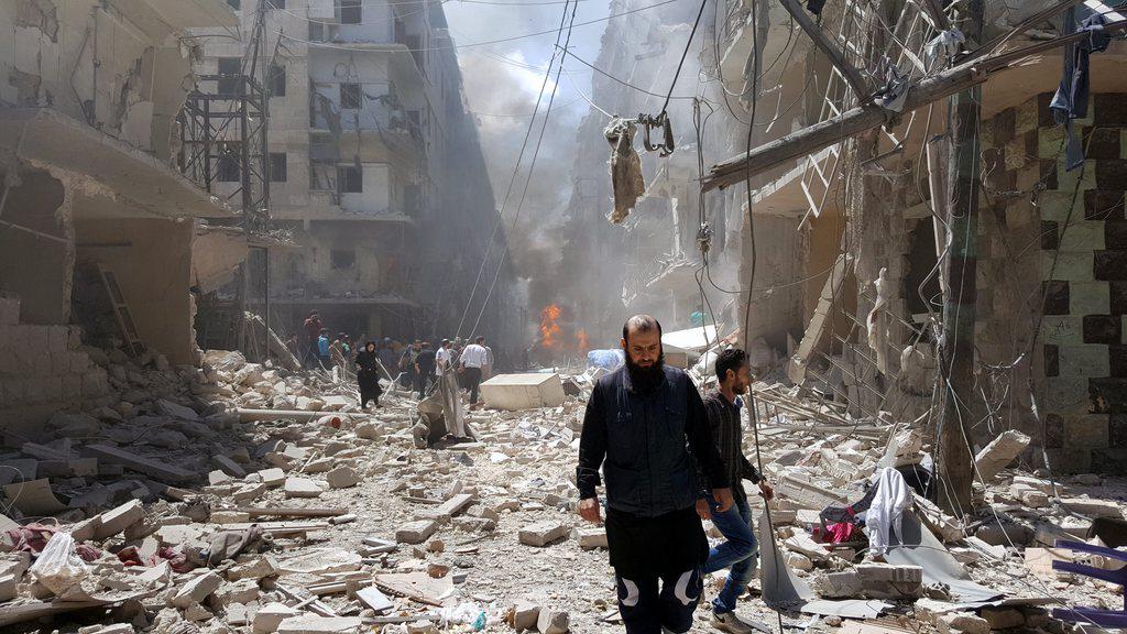 Des raids meurtriers ont frappé Alep jeudi. [key - EPA/Zouhir Al Shimale]