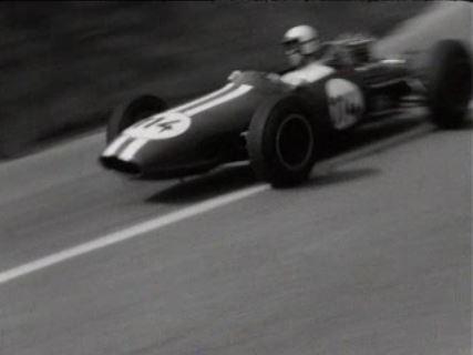 La course de côte de Verbois à Genève en 1966. [RTS]